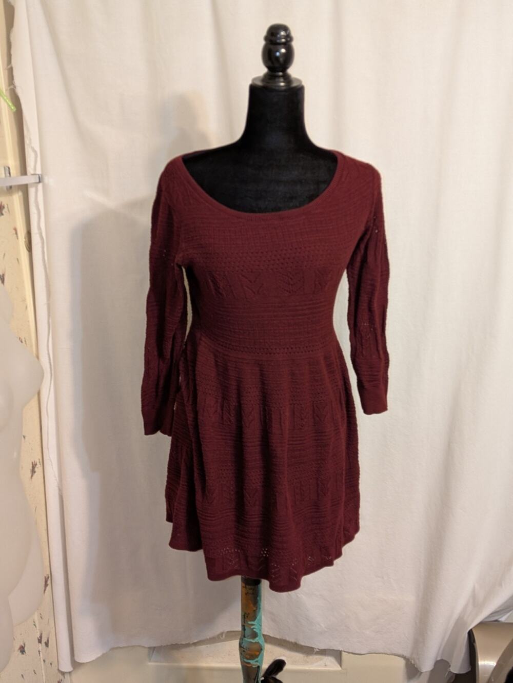 American Eagle Burgundy Maroon Knee Length Sweater Dress Sz L